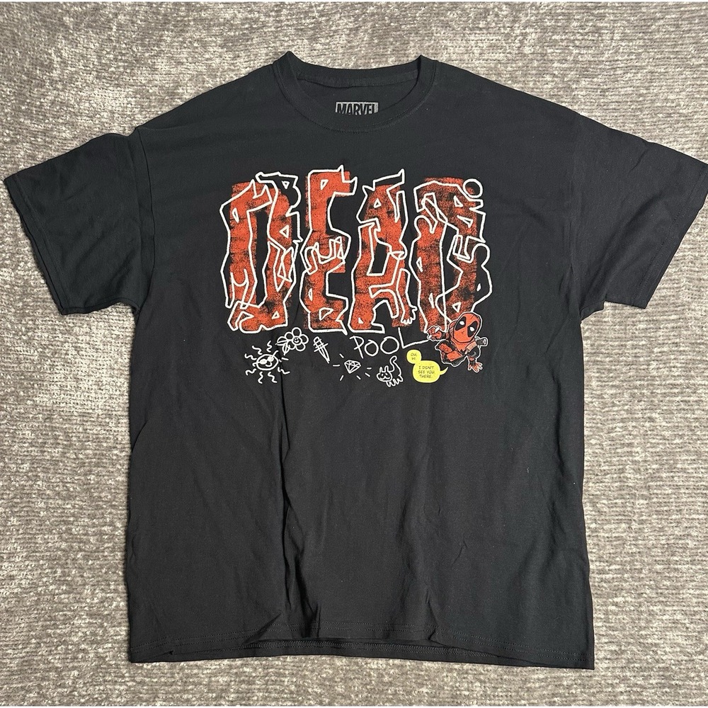 Retro MARVEL Comics " Funny " Deadpool Men's XL T-Shirt